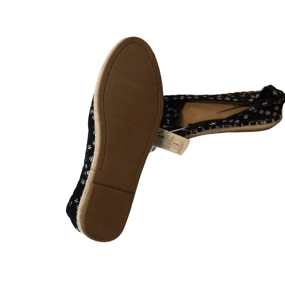 Old Navy Espadrilles Flats New 6.5 Black and White - Picture 3 of 6